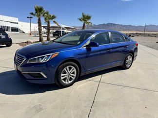 Used 2017 Hyundai Sonata SE image 1
