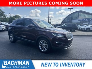 Used 2019 Lincoln MKC Select w/ Select Plus Package image 1