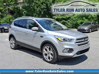 Used 2019 Ford Escape Titanium w/ U9j03 - Titanium Tow Package image 1