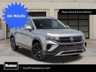 Used 2024 Volkswagen Taos SE w/ Panoramic Sunroof Package image 1