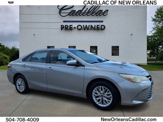 Used 2016 Toyota Camry LE image 1