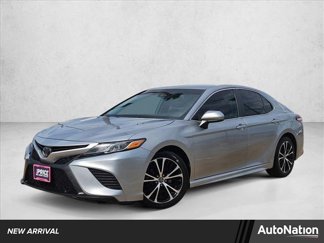 Used 2020 Toyota Camry SE video 1