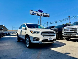 Used 2019 Ford Escape Titanium image 1