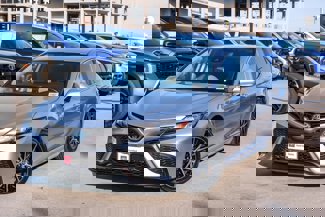 Certified 2023 Toyota Camry SE image 1
