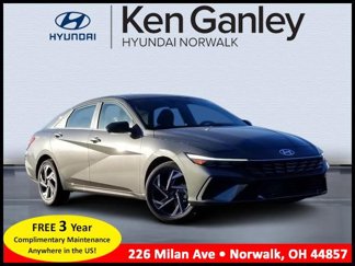 New 2025 Hyundai Elantra Sport image 1