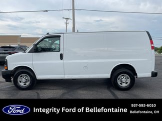 Used 2017 Chevrolet Express 2500 image 1