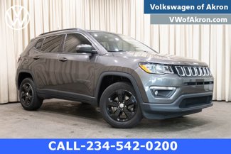 Used 2019 Jeep Compass Latitude image 1