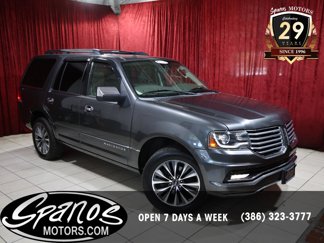 Used 2016 Lincoln Navigator Select image 1