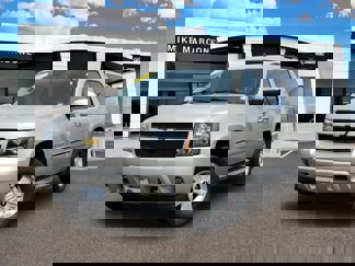 Used 2013 Chevrolet Suburban LTZ image 1