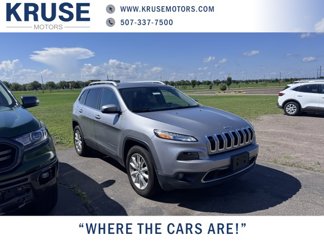 Used 2017 Jeep Cherokee Limited image 1