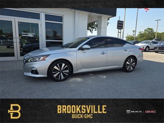 Used 2020 Nissan Altima 2.5 SL image 1