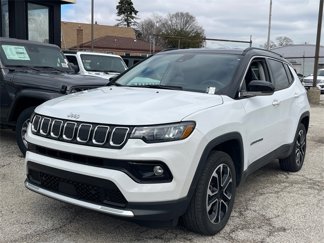 Used 2022 Jeep Compass Limited image 1