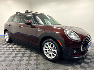 Used 2017 MINI Cooper Clubman w/ Premium Package image 1