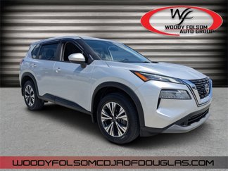 Used 2023 Nissan Rogue SV image 1