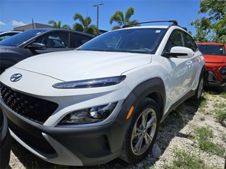 Used 2022 Hyundai Kona SEL w/ Convenience Package image 1