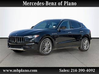 Used 2019 Maserati Levante GranLusso image 1