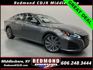 Used 2023 Nissan Altima 2.5 SL image 1
