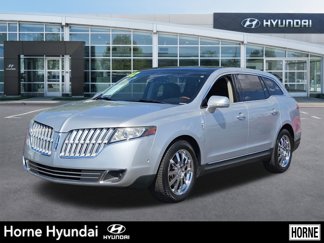 Used 2012 Lincoln MKT AWD image 1