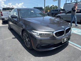 Used 2018 BMW 530e w/ Premium Package 2 image 1