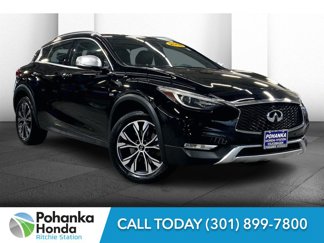 Used 2018 INFINITI QX30 Premium image 1