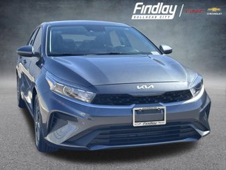 Used 2023 Kia Forte LXS video 1