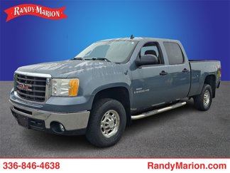 Used 2007 GMC Sierra 2500 SLE w/ Z71 Off-Road Package image 1