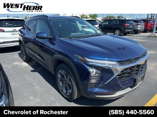 Used 2024 Chevrolet Trax LT w/ Driver Confidence Package image 1