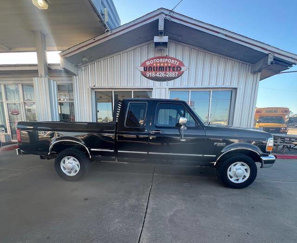 Used 1996 Ford F250 2WD SuperCab image 1