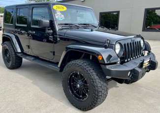 Used 2016 Jeep Wrangler Unlimited Sahara image 1