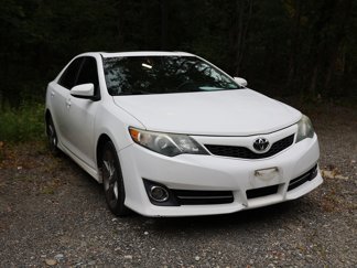 Used 2014 Toyota Camry image 1
