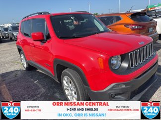 Used 2018 Jeep Renegade Latitude image 1