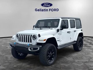 Used 2023 Jeep Wrangler Unlimited Sahara w/ Cold Weather Group image 1