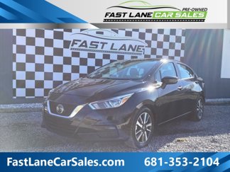 Used 2021 Nissan Versa SV image 1