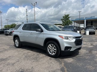 Used 2020 Chevrolet Traverse LS image 1