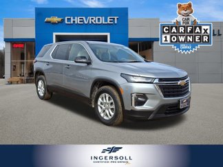 Used 2023 Chevrolet Traverse LS image 1