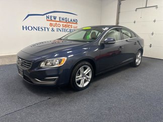Used 2015 Volvo S60 T5 Platinum image 1