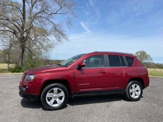 Used 2014 Jeep Compass Latitude image 1