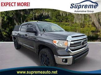 Used 2017 Toyota Tundra SR5 image 1