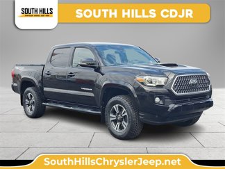 Used 2019 Toyota Tacoma TRD Sport w/ Technology Package image 1