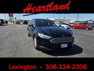 Used 2018 Ford Fusion S image 1