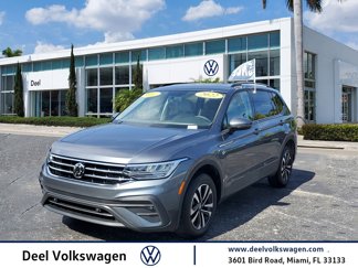 Used 2022 Volkswagen Tiguan S image 1