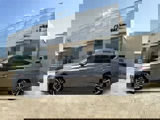 Used 2018 INFINITI Q50 Luxe image 1