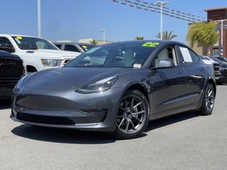 Used 2022 Tesla Model 3 Standard Range image 1