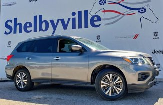 Used 2020 Nissan Pathfinder SV image 1