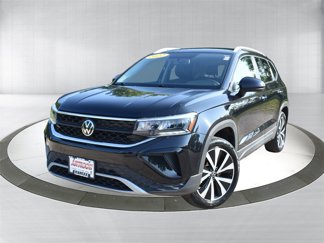 Used 2022 Volkswagen Taos SE image 1