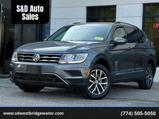 Used 2020 Volkswagen Tiguan SE w/ Panoramic Sunroof Package image 1