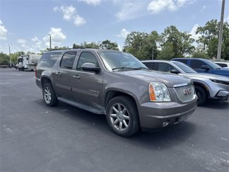 Used 2013 GMC Yukon XL SLT w/ SLT-2 Equipment Package image 1