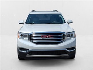 Used 2017 GMC Acadia SLT video 2