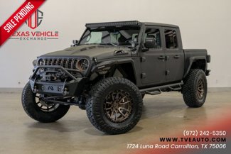 Used 2025 Jeep Gladiator Sport image 1