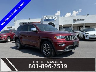 Used 2020 Jeep Grand Cherokee Limited w/ Trailer Tow Group IV image 1